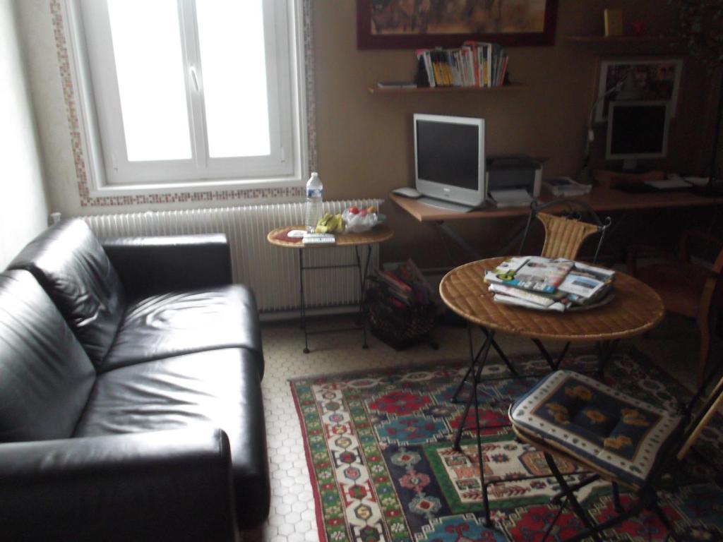 Bed and Breakfast Chambre D'Hotes Rue Des Fougeres Лув'є Екстер'єр фото